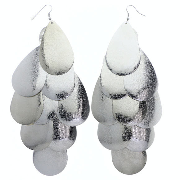 bebe Jewelry - bebe silver multi drop large earrings NWOT bbe23nc